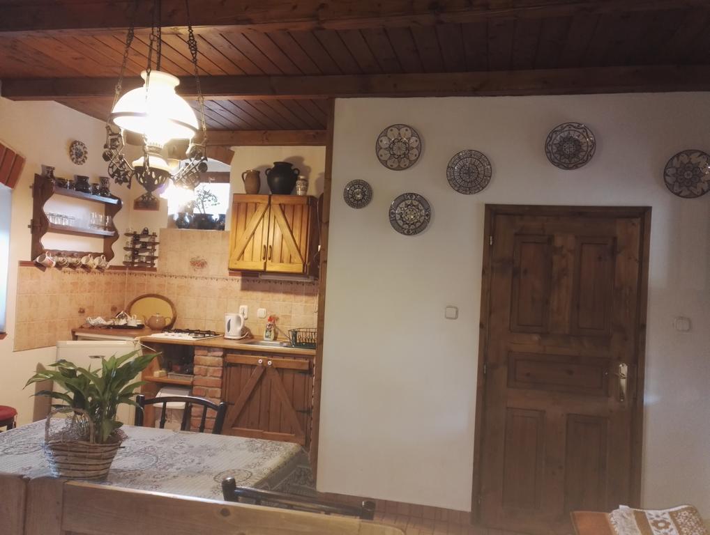 Hotel Acs Kuria Bodony Exterior foto